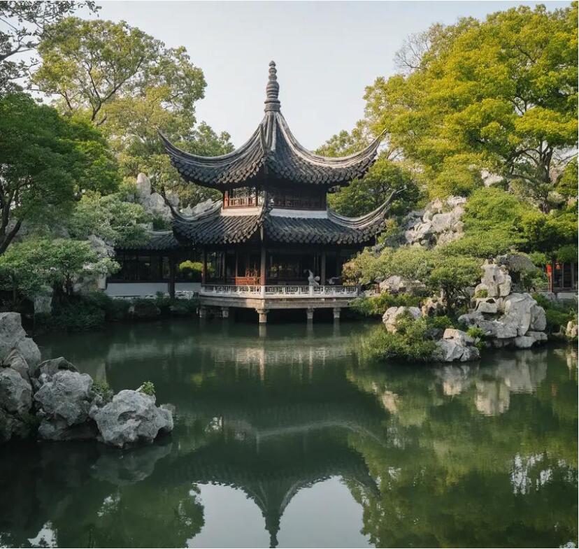 双鸭山花留土建有限公司